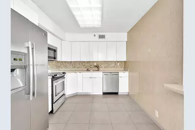 3530 Mystic Pointe Dr #1004, Aventura, FL 33180 - Photo 9