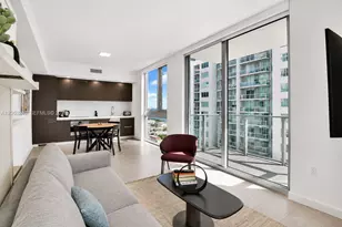 227 NE 2nd St, Miami, FL 33132 - Photo 5