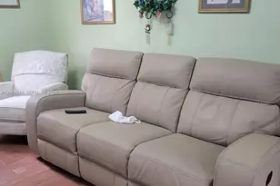 1680 NW 133rd St, North Miami, FL 33167 - Photo 9