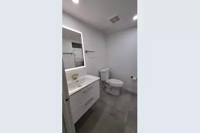 20860 San Simeon Way #108-6, Miami, FL 33179 - Photo 13