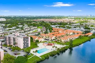 20860 San Simeon Way, Miami, FL 33179 - Photo 17