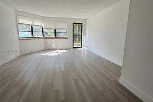 20860 San Simeon Way, Miami, FL 33179 - Photo 1