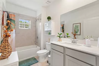 484 NE 4th Ave, Florida City, FL 33034 - Photo 17