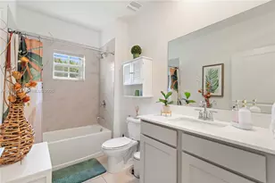 484 NE 4th Ave, Florida City, FL 33034 - Photo 17