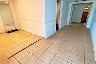 608 SW 12th Ave, Dania Beach, FL 33004 - Photo 11