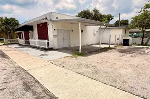 608 SW 12th Ave, Dania Beach, FL 33004 - Photo 3