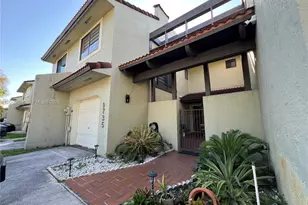 9735 Costa Del Sol Blvd, Doral, FL 33178 - Photo 3