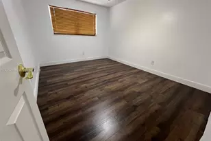 1820 W 72nd Pl, Hialeah, FL 33014 - Photo 13
