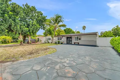 7420 Hope St, Hollywood, FL 33024 - Photo 3