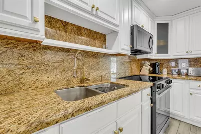 7420 Hope St, Hollywood, FL 33024 - Photo 13