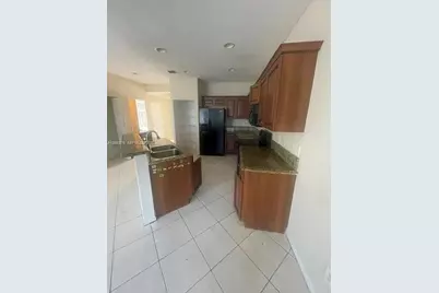 1992 Nassau Dr #-, Riviera Beach, FL 33404 - Photo 7