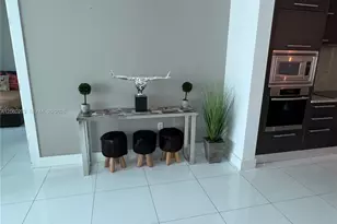 900 Biscayne Blvd, Miami, FL 33132 - Photo 5