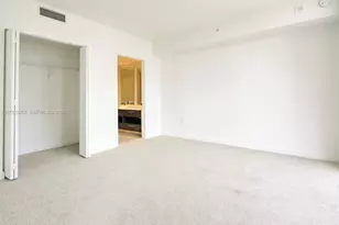 45 SW 9th St, Miami, FL 33130 - Photo 11