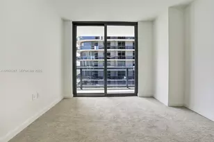 45 SW 9th St, Miami, FL 33130 - Photo 17