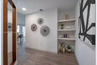 221 SW 12th St #505, Miami, FL 33130 - Photo 25