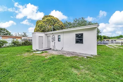 16410 NW 22nd Ct, Miami Gardens, FL 33054 - Photo 7
