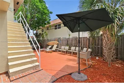 220 SE 12th Ave, Deerfield Beach, FL 33441 - Photo 5
