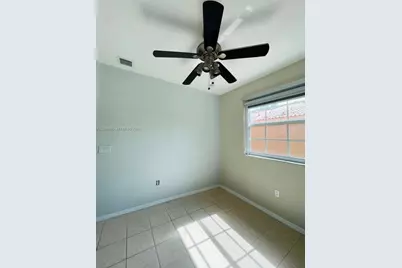 790 SW 107th Ave #301, Pembroke Pines, FL 33025 - Photo 11
