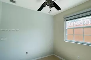 790 SW 107th Ave, Pembroke Pines, FL 33025 - Photo 11