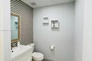 790 SW 107th Ave, Pembroke Pines, FL 33025 - Photo 17