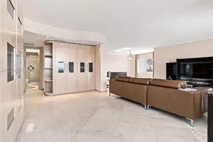 500 Bayview Dr, Sunny Isles Beach, FL 33160 - Photo 15