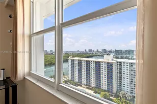 500 Bayview Dr, Sunny Isles Beach, FL 33160 - Photo 37