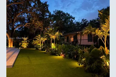 970 NE 92nd St, Miami Shores, FL 33138 - Photo 59