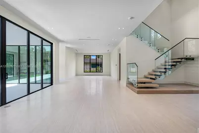 970 NE 92nd St, Miami Shores, FL 33138 - Photo 13