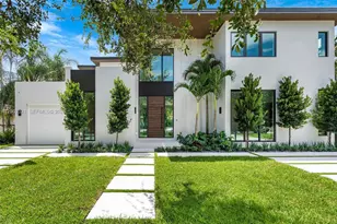 970 NE 92nd St, Miami Shores, FL 33138 - Photo 5
