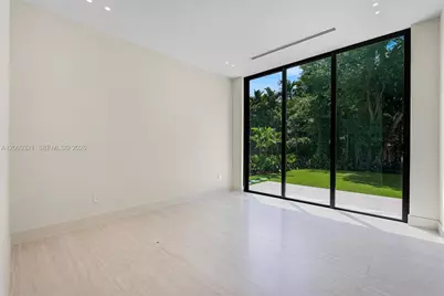 970 NE 92nd St, Miami Shores, FL 33138 - Photo 35