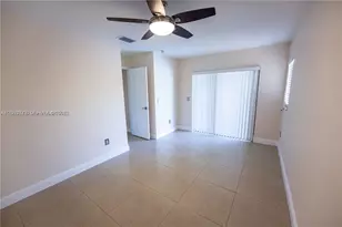 9815 NW 43rd St, Sunrise, FL 33351 - Photo 7