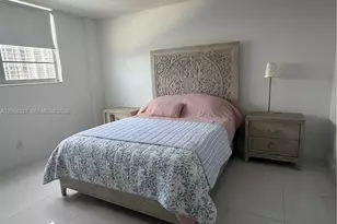 19390 Collins Ave, Sunny Isles Beach, FL 33160 - Photo 9