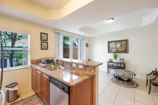 806 SW 143rd Terrace, Pembroke Pines, FL 33027 - Photo 13