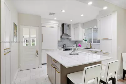 349 NE 96th St, Miami Shores, FL 33138 - Photo 5