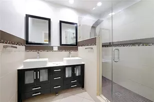 349 NE 96th St, Miami Shores, FL 33138 - Photo 7