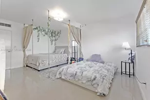 9280 Bay Harbor Terrace, Bay Harbor Islands, FL 33154 - Photo 13