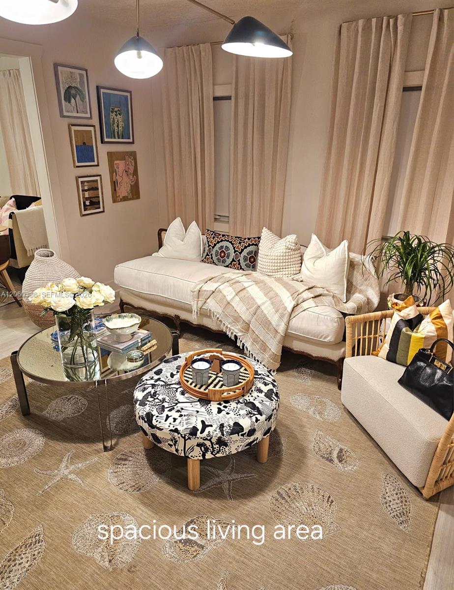 131 Zamora Ave #2 - 131 Zamora Ave #2, Coral Gables, FL 33134 Luxury Property | Jose Angel Pina