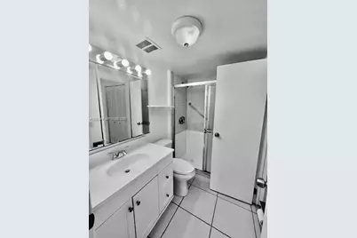 [Address not provided], North Miami Beach, FL 33160 - Photo 15