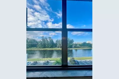 [Address not provided], North Miami Beach, FL 33160 - Photo 27