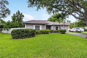 15166 SW 142nd Ct, Miami, FL 33186 - Photo 5