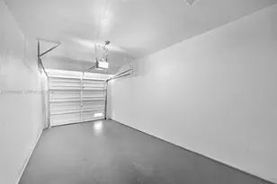 55 NE 165th St, Miami, FL 33162 - Photo 31