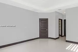 8981 NW 154th Terrace, Miami Lakes, FL 33018 - Photo 9