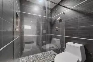 4101 Indian Creek Dr, Miami Beach, FL 33140 - Photo 21