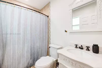 815 Monterey St, Coral Gables, FL 33134 - Photo 13