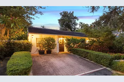 815 Monterey St, Coral Gables, FL 33134 - Photo 1