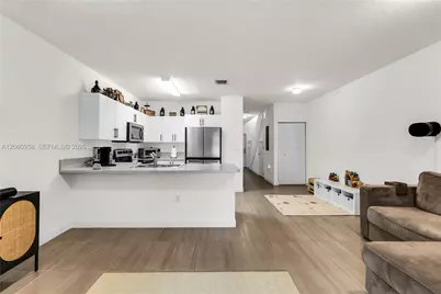 412 NW 12th Ave, Florida City, FL 33034 - Photo 17