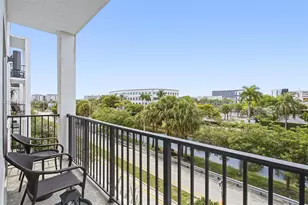 8363 NW 41st St, Doral, FL 33166 - Photo 11