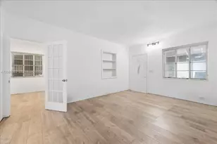 2750 SW 26th St, Miami, FL 33133 - Photo 9