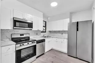 2750 SW 26th St, Miami, FL 33133 - Photo 3