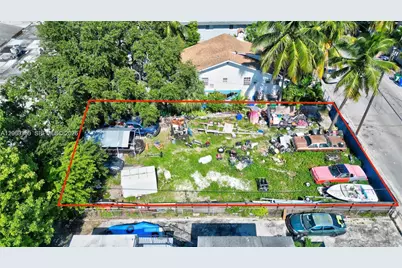 428 NW 10th Ave, Miami, FL 33128 - Photo 1